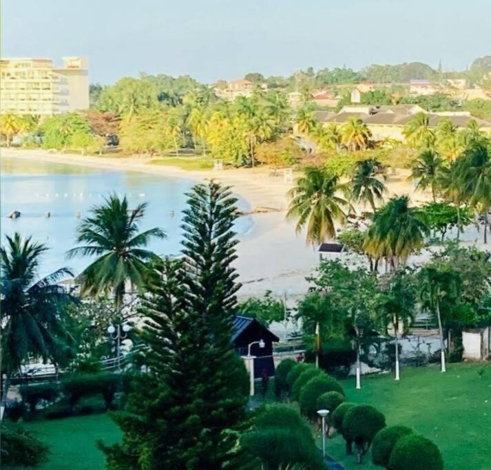 Millie'S Paradise - Bay Beach 奥乔里奥斯 外观 照片